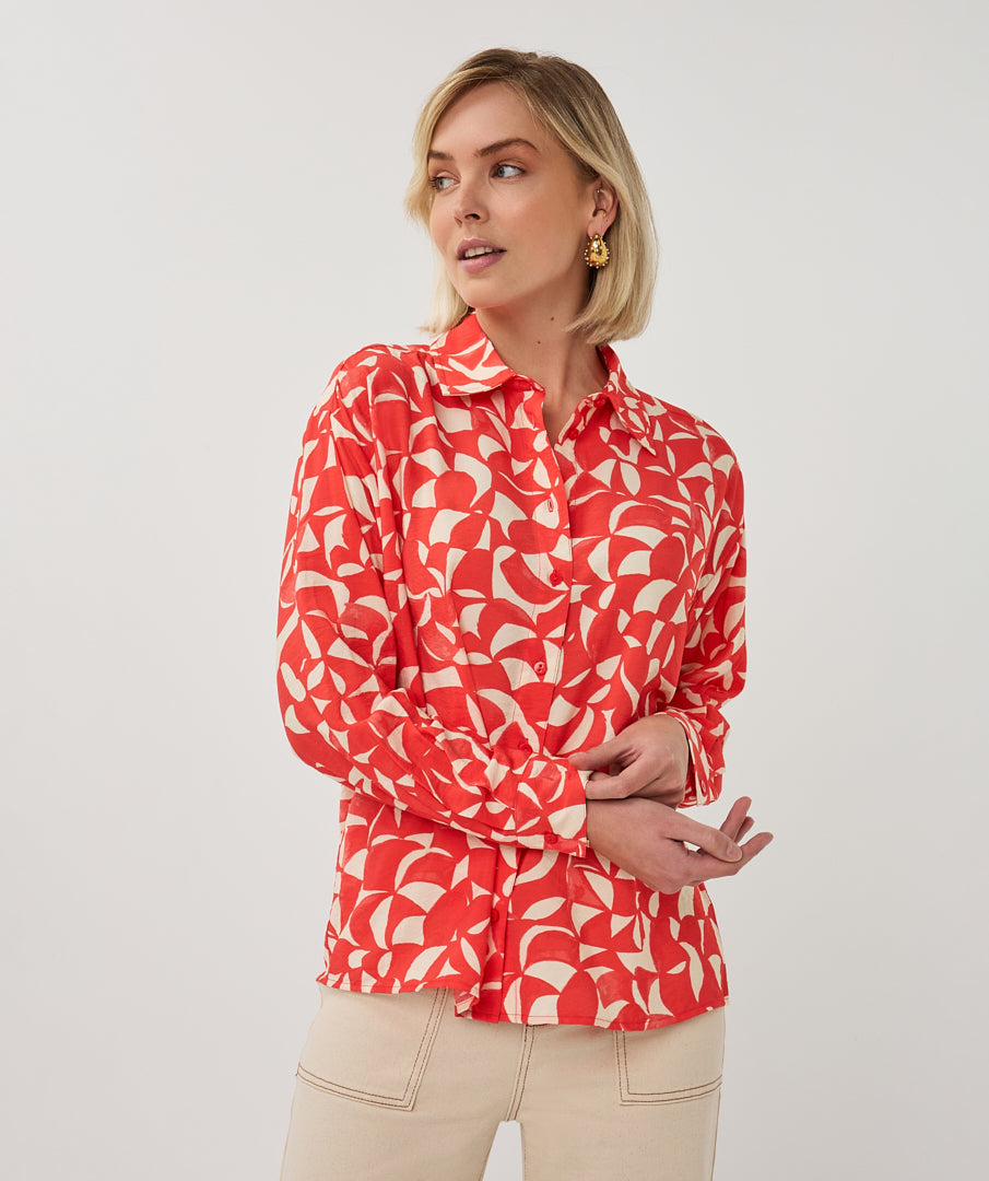 EsQualo - Bloes met Scarlet graphic print
